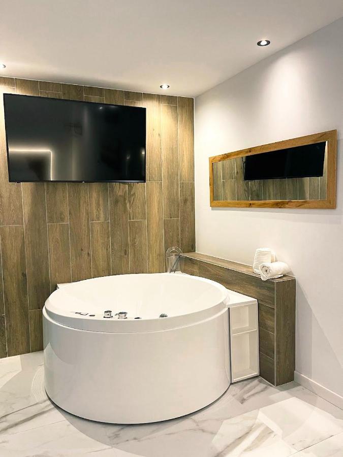 Cordoba Boutique Vv Con Jacuzzi Apartment Ngoại thất bức ảnh